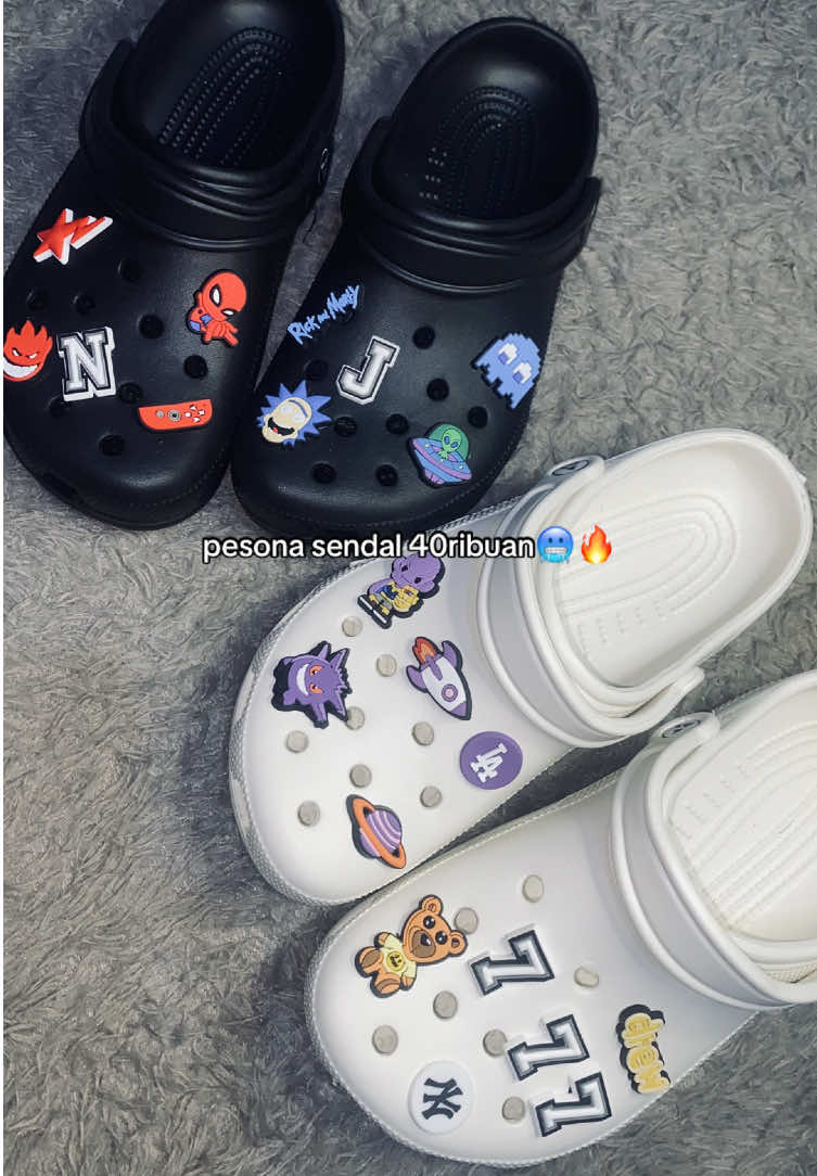 beli buat couplean ga🫵😭 #sendalkodok #sendalbaim #wibgajian #fypp 