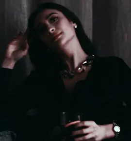 my wife yall #peachsallinger #peachsalingeredit #shaymitchell #you #youseason1 #aftereffectsedits #foruyou #foru #fyp #foryoupagе 