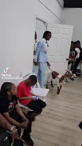 we bringing goats to prom now?? #hoodprom #hoodpromdresses #prom2025 #hood #prom 