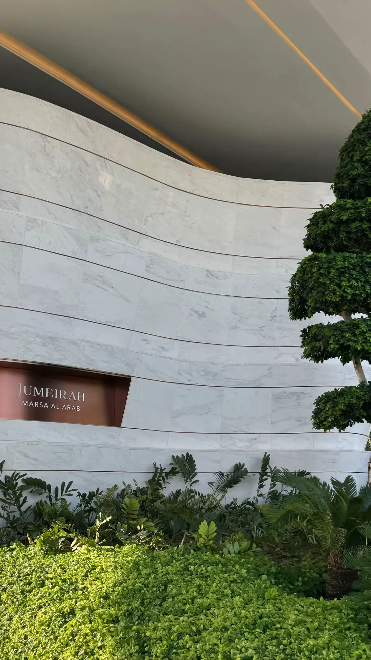 Pierre Hermé - Jumeirah Marsa Alarab 🪄 #dubai #marsaalarabhotel #pierreherme 