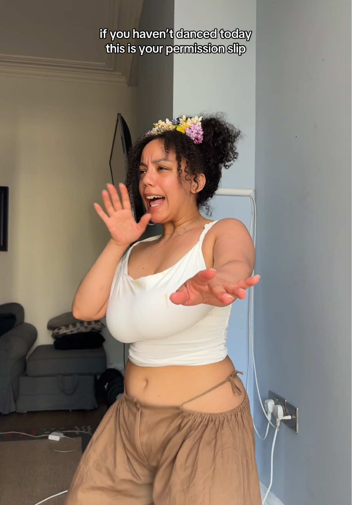 have a little dance my babes! 