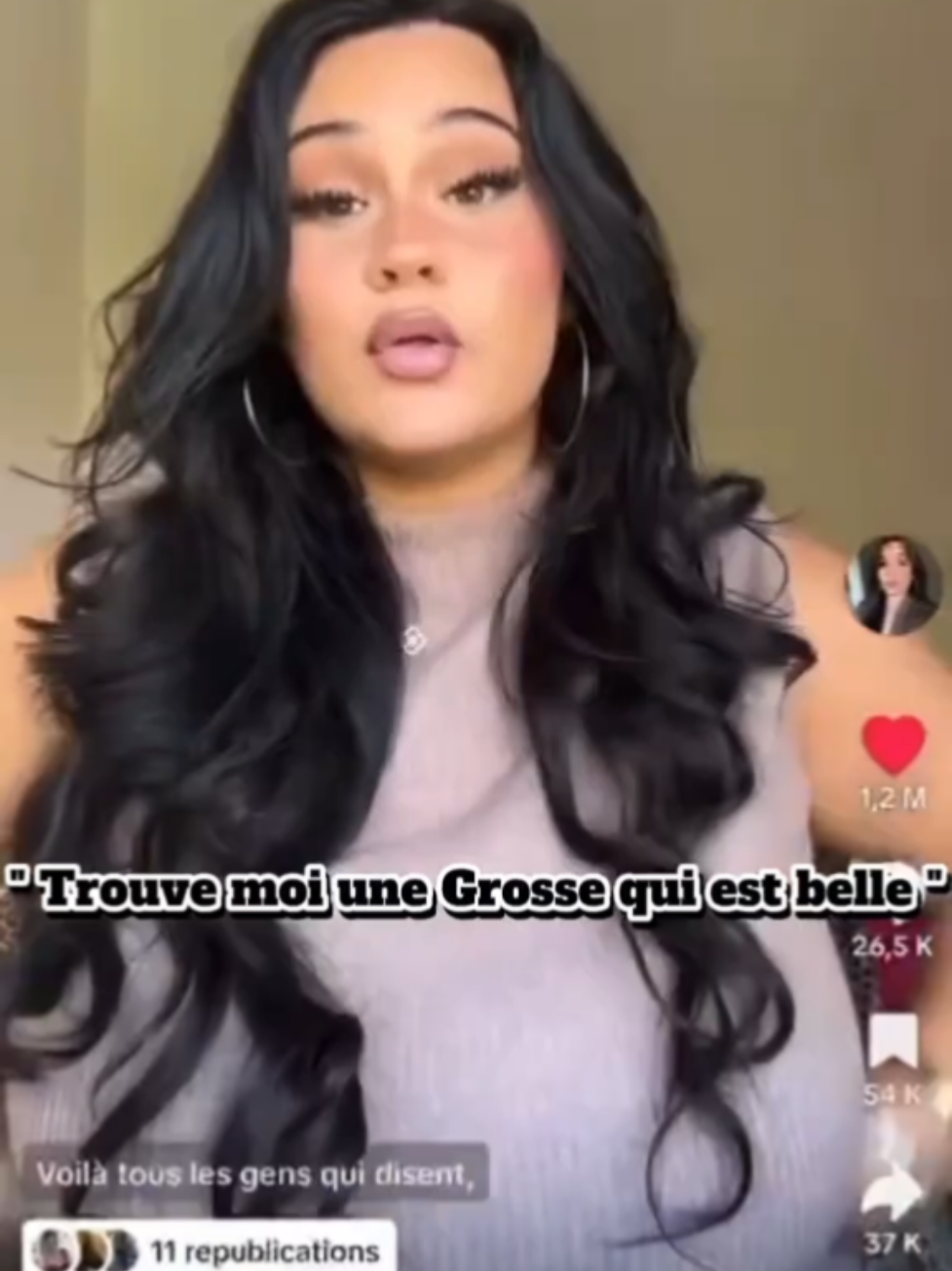 Merci @Marie ✩ et ma @mellisscurvy  pour cette Trend j'étais obligé de suivre le mouvement et comme beaucoup d'autres Femmes , continuons à leurs montrer que l'on peut être Grosse, Belle & Briller ✨ #trend #grosse #fiere #curvy #mannequinplussize #plussize #fyp #trouvemoi #sizeinclusive #girlssupportgirls 