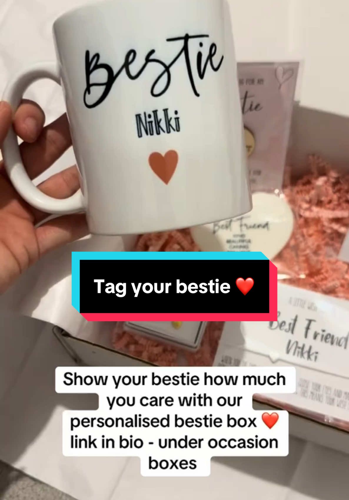 Show your bestie how much they mean to you ❤️ #bestfriend #bestiegoals #bestiegifts #bestiegiftboxbirthday #bestfriendsgift #BestFriends #fyp 