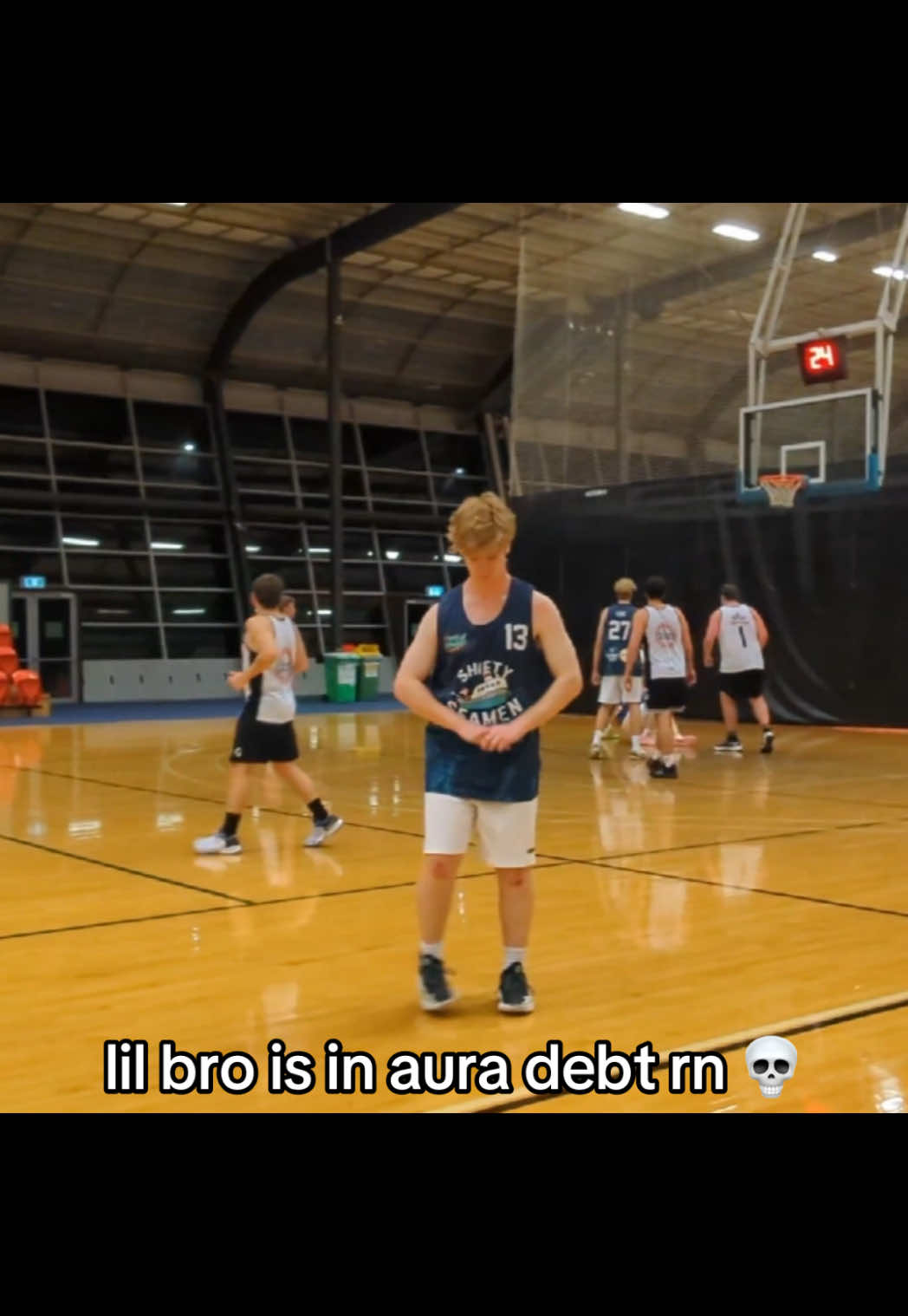 What did I just watch 😂😂 #hoopsnation #basketball (via @shiftyseamen)