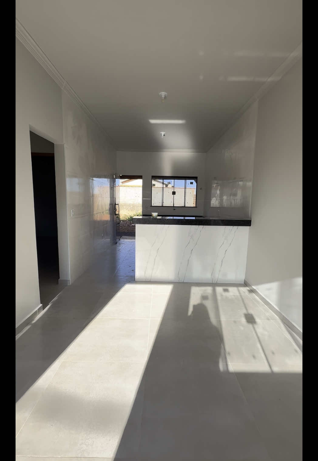 Residência em fase final de liberação financiada pelo programa minha casa minha vida com 55 m2 de área construída distribuídos em um terreno de 300m2. #construcao #casafinanciada #minhacasaminhavida #55metrosquadrados  #casapropia #lar 