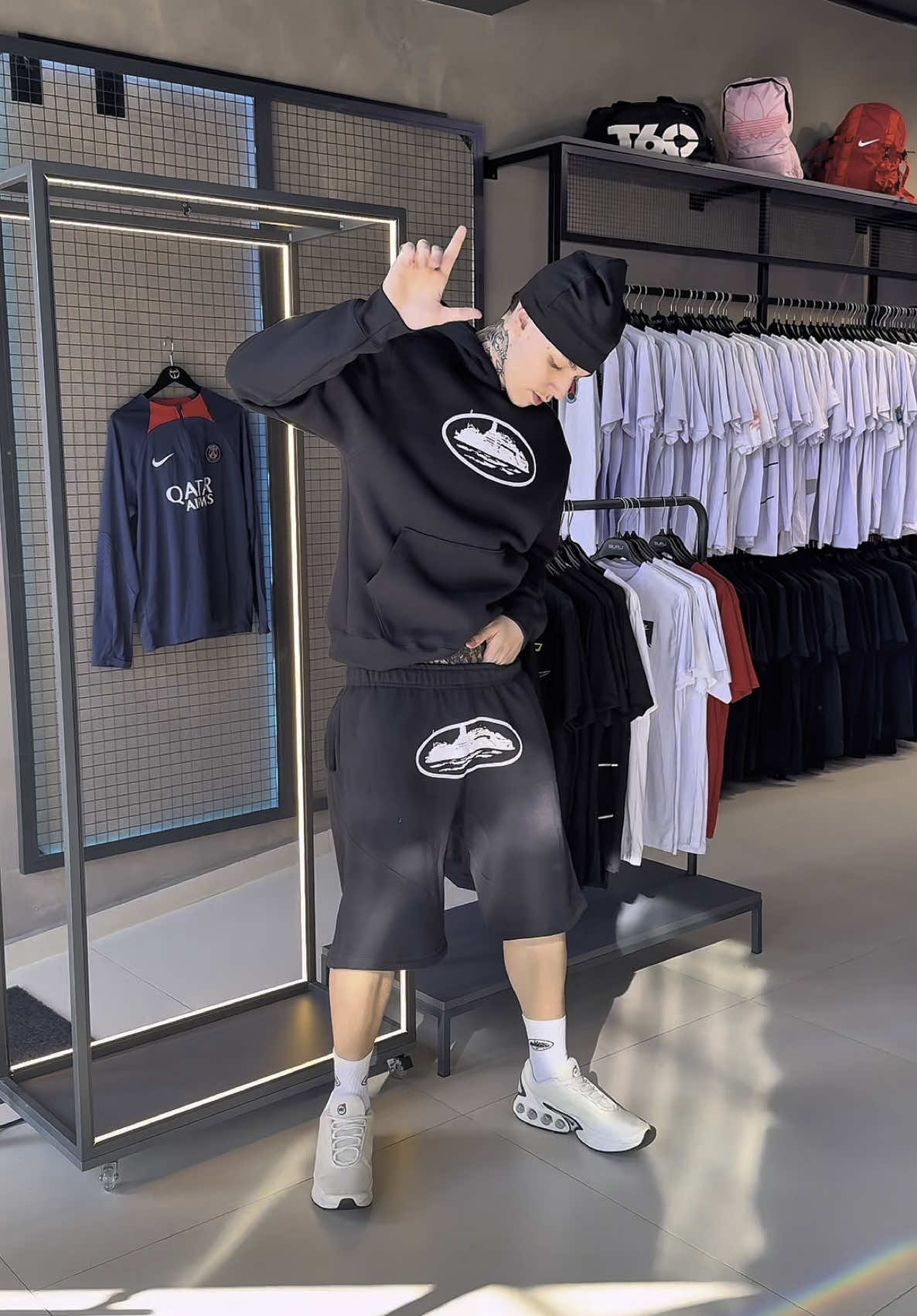 OUTFIT CONUNTO CRTZ! 🥷🏻🥷🏻 tá chegando o grande dia família, ansiedade á mil… #fyp #outifit #corteiz 