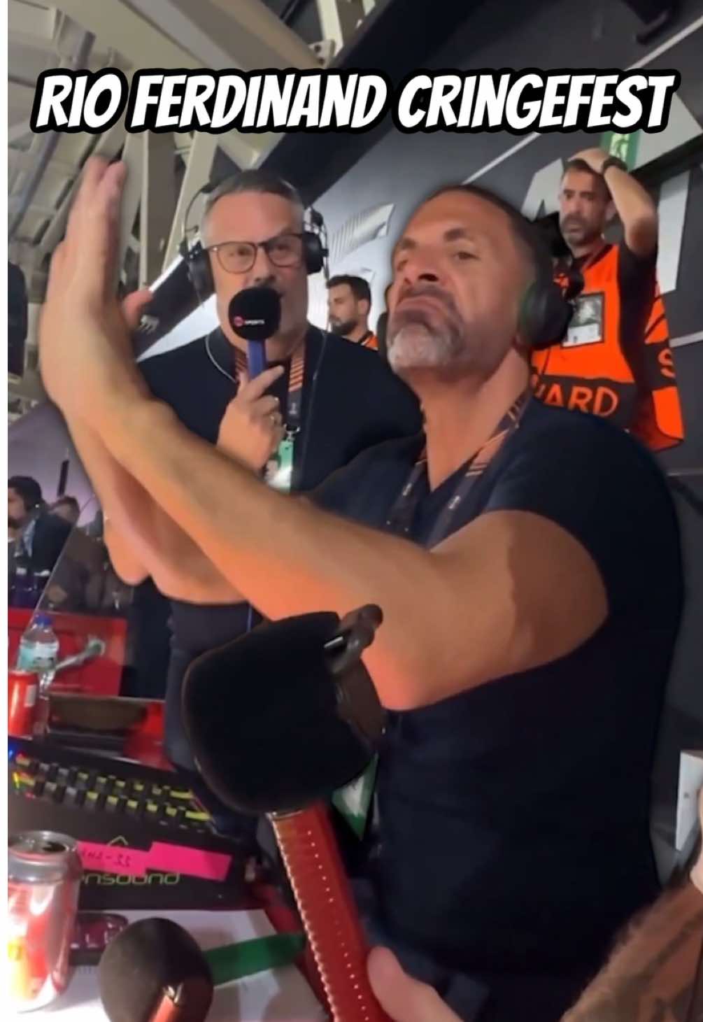 “Rio Ferdinand has joined us for commentary” MUTE🥱#rioferdinand #ferdinand #tntsports #sdpeasyyt 