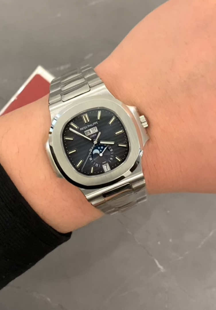 #watches #watchoftheday #asmr #watch  ##jewelry #jewellery #watchluxury #luxury #luxurywatch 