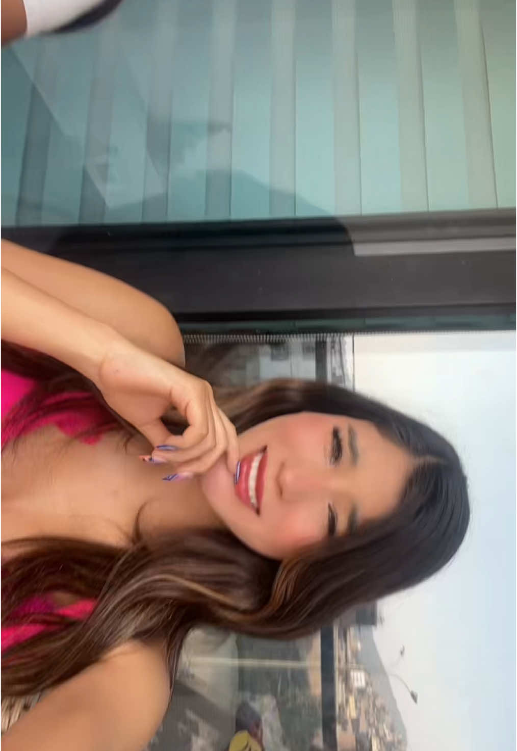 Yo cada que veo su perfil 🤣