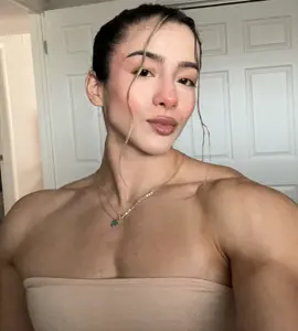 wide shoulders and biceps
