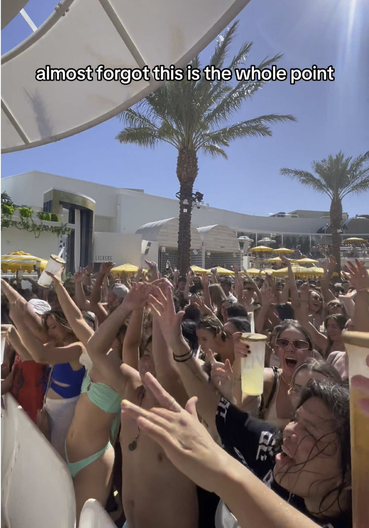 we do it for the people🩵 #livbeachclubvegas #livbeach #lasvegas #dayclub #fyp 