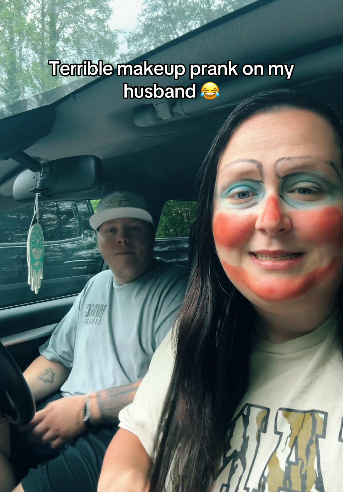 Noah thinks Sephora needs to help me out 😂 #husbandwifecomedy #trends #fyp #comedy #allieandnoah 