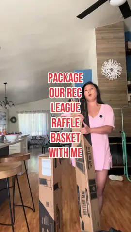 #baseballmom #baseballszn #recball #travelball #TikTokShop #slidingmitt #hittingtee #hittingmat #hittingdrills #baseballdrills 