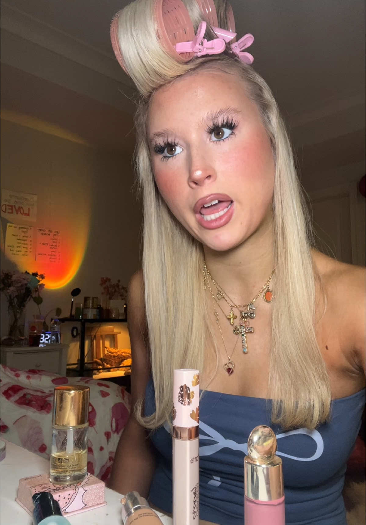 #tvgirl 