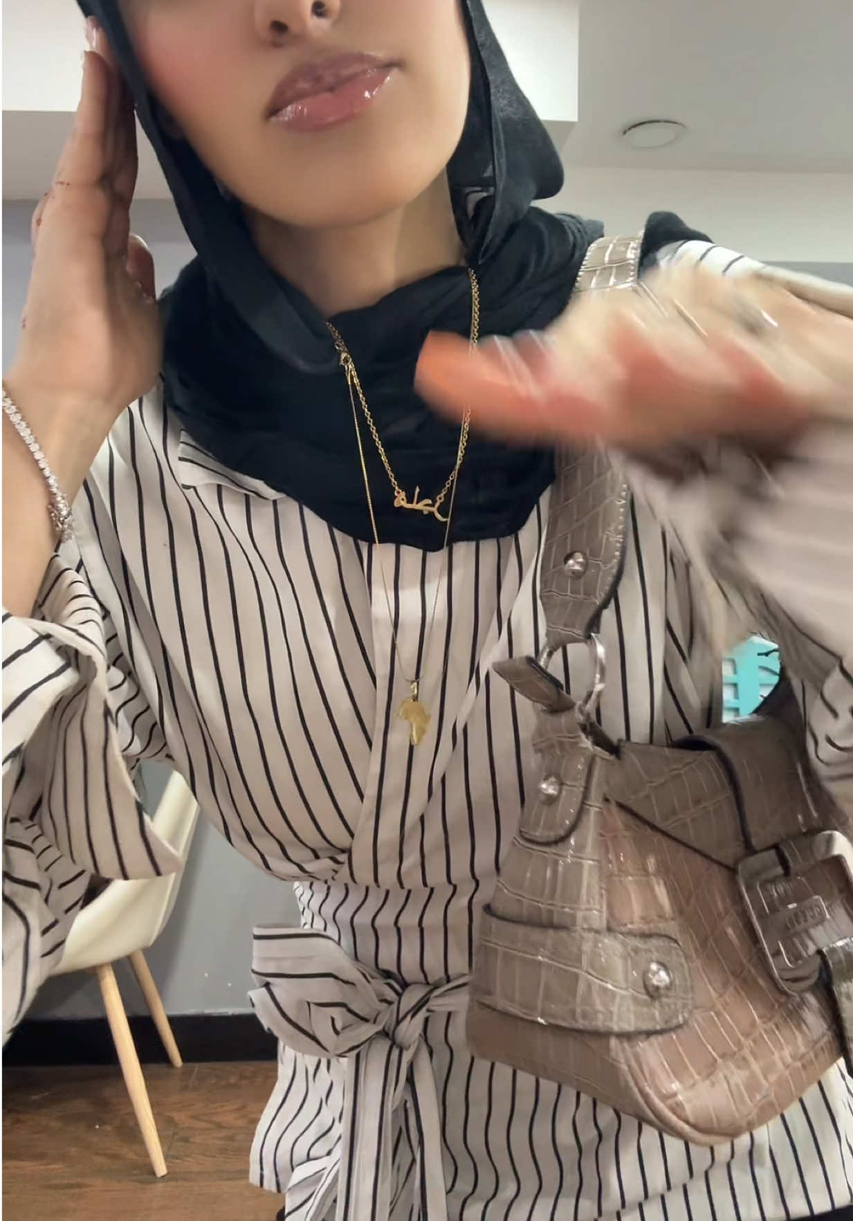 jus sum baddies at a boba shop #hijabi #hijabitiktok #hijabifashion #muslim #fyp #fy