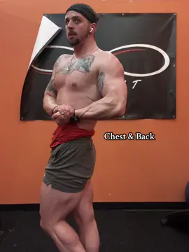 Jessie’s top listener #fyp #foryou #fypage #gym #GymTok #fit #FitTok #Fitness #workout #chestday #chest #backday #back #