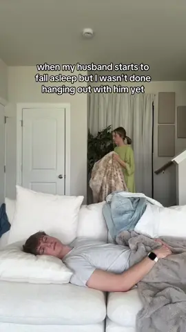 WHAT IS HE DOING?!?!? #funny #couple #Relationship #marriagehumor #thequistfamily 