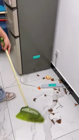 Miếng Dán Tường Treo Ổ Cắm Điện, Modem Đa năng #miengdantuongtreoocam #miengdantuongtreodo #miengdantuongtreoodien #giatreoodien #giadungtienich #giadungthongminh 