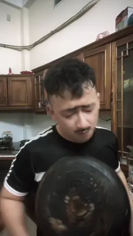 Ủa ??? #trend #haihuoc #funny #giairitiktok #trendingvideo  @Lê Vũ Thành Sơn  @Lê Vũ Thành Sơn  @Lê Vũ Thành Sơn 