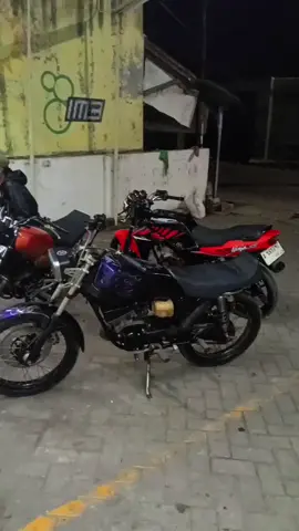 ga kenceng tapi bikin senang🤙🤪🔥🥶#rxkingnusantara #rxking135cc #rxking #2stroke #rxkingindonesia #fyp #rxseries135 