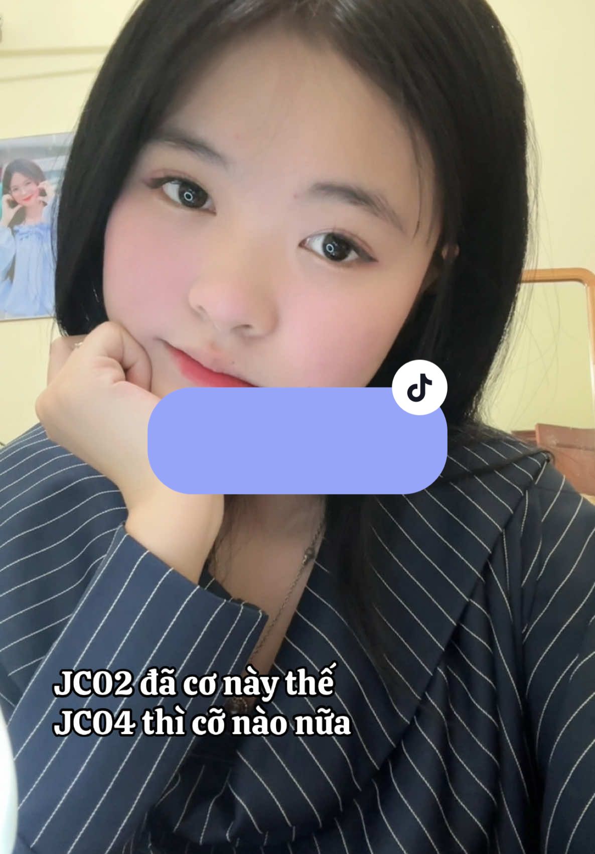 thoa lên cái tươi tắn cả mặt