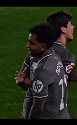 Rodrygo gracias por todo 🥺💔 #rodrygo #rodrygogoes #brazil🇧🇷 #madrid #realmadridfc #realmadridfans #rm #despedida #adios #triste #nostalgia #final #hastag #sportstiktok #sport #fyp #viralvideos #footballtiktok #vira #ia #3d #11 @rodrygogoes 