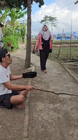 #lari menghilang#🤣😃😍 ... 