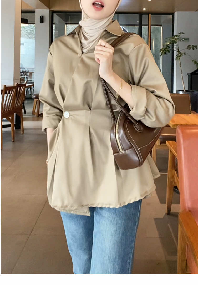 aku spill kemeja nya disini yahh, ini jadi new fav outfit akuu sii