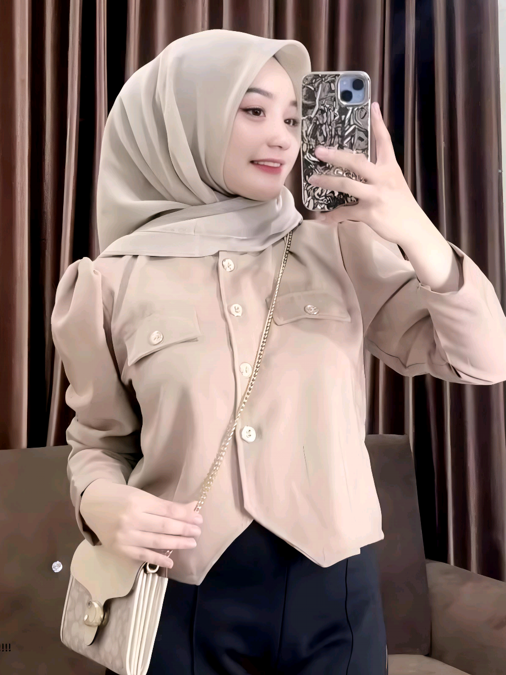 Zumi Crop Top Blazer Kerja Wanita Crop-Vest Outer Wanita #croptop  #outerwanita  #bajukekinianwanita .l #cropvest . #bajukoreastyle 