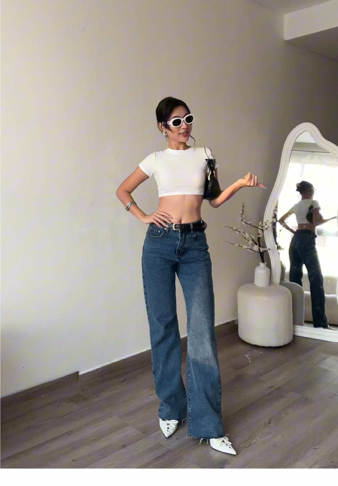 Sapphire Blue Wide Leg Jeans - Chiếc quần ống rộng luôn được phái đẹp yêu thích #aaajeans #OOTD #Lifestyle #denim 