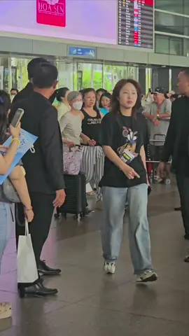 Em đã chờ rất lâu 💛 #daesung #Bigbang #backtovietnam #dswave