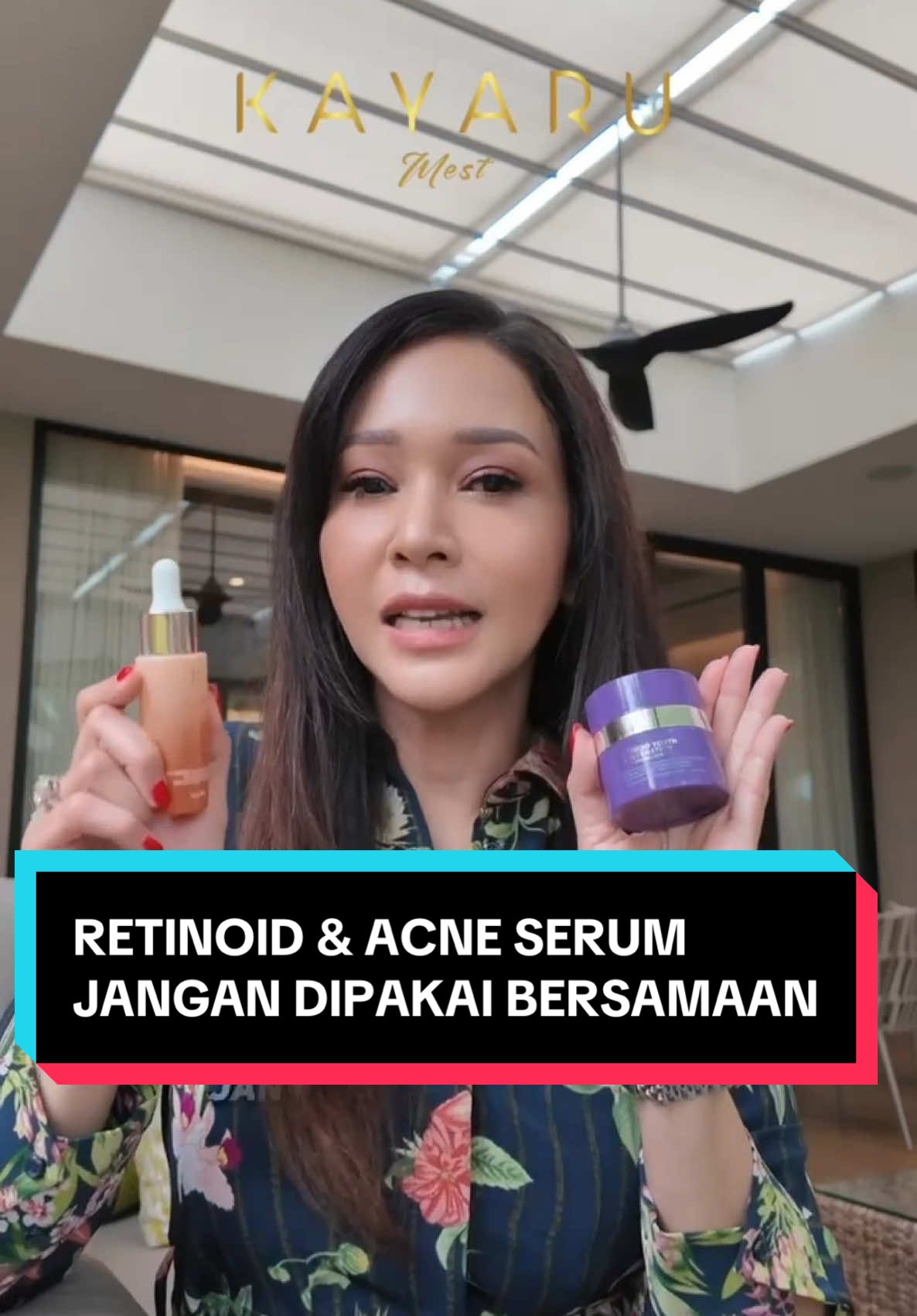 Jangan gabungkan acne serum dengan retinoid nya @KAYARU Mest Kombinasi ini bisa bikin kulit iritasi parah karena terlalu banyak bahan aktif yang bekerja sekaligus. Retinoid saja sudah cukup kuat untuk mengatasi jerawat, jadi pastikan kamu pakai dengan bijak ya !!! #maiaestianty #kayarumest #AcneTips #RetinoidSkincare #SkincareMistakes #JanganAsalCampur #SkincareIritasi #AcneSerum #RetinoidWarning #PerawatanKulit #SkinBarrierRusak #TipsSkincarePemula #AcneSkincareRoutine #SkincareIndonesia