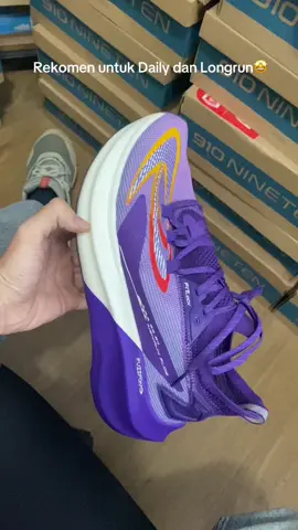 Sepatu Lari dari @910 NINETEN SHOES Rekomen untuk Daily dan Longrun 5-21Km. Kishi run flow🤩 #sepatulari #910shoes #kishirunflow #pelarikontenbinsik🏃‍♂️ 