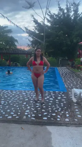 Thiago el amor 🤭@🦁Chauder Morazan #fyp #paratii #paratí #paraty #chaudermorazan #verano #fouryou 