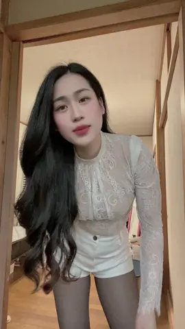bay nghĩ tiền mua bằng tình đk à#xuhuong #x #tiktok #nhaytiktok 