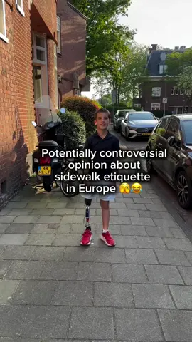 You guys all kept warning me to expect a more aggressive driving style in Europe, but nobody warned me to not expect anyone to yield walking on the sidewalk either hahah 😅🚶