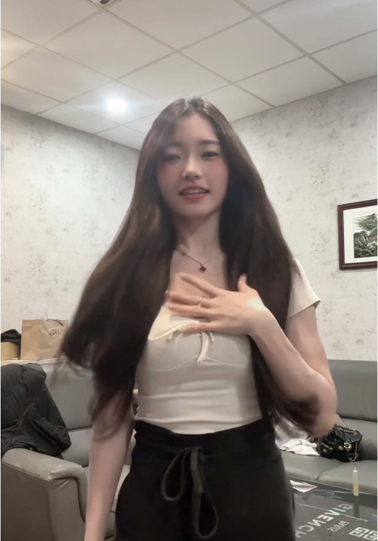黑長直會是你的菜嗎