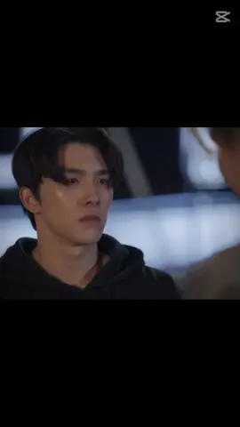 Họ chia tayy nhưng tôi là người thất tình 🥺 Các mom mua fast track để thất tình và rửa mặt bằng nước mắt cùng tôi nhaaa 😎 #TopFormTheSeries #SmartBoom #bl #blthai #jinakin #smart_csnp #topformtheseriesep8 #topformtheseriesep9 #BXXMRVW #BoomRaveewit  