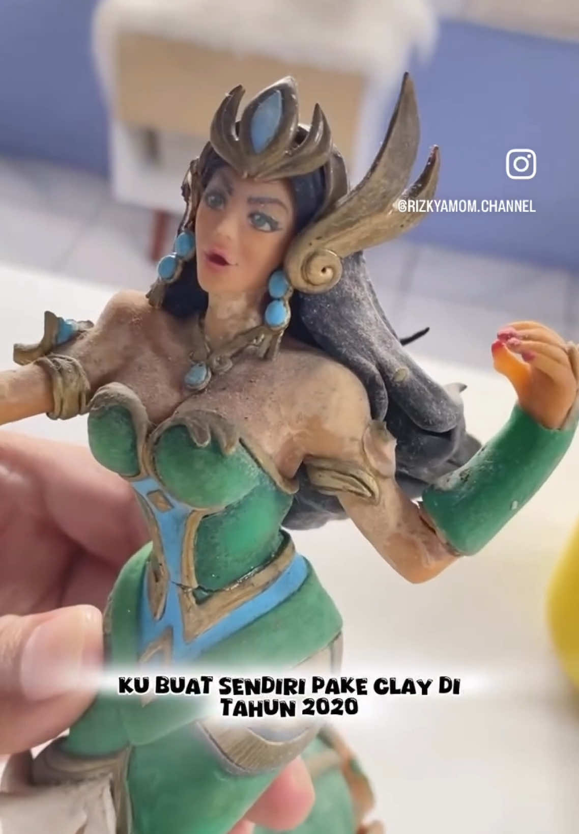 Hancurin Patung kadita harga 5 juta!! #Rizkyamom #mobilelegends #kadita