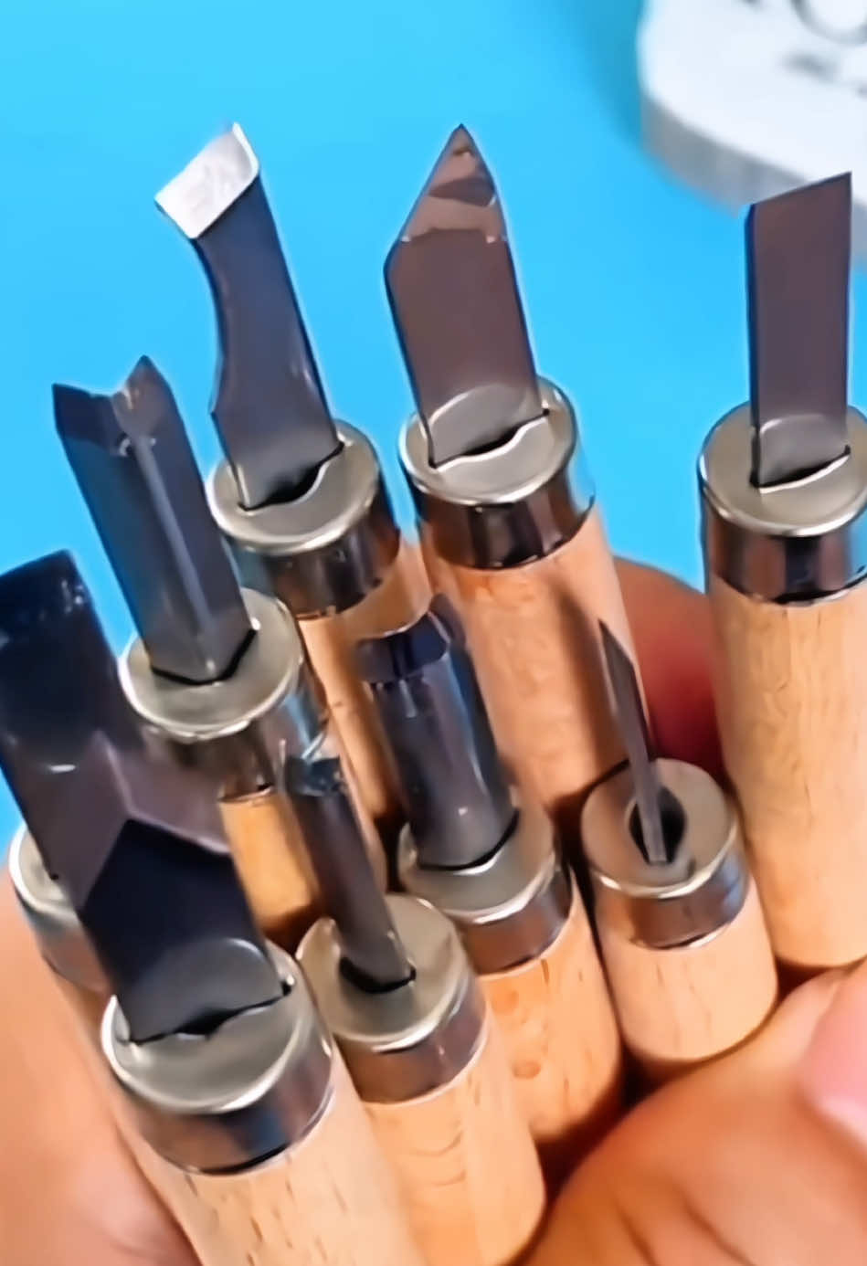 Carving knife full set of tools wood seal cutting wood carving chapter woodworking students hand carving wood carving # hand carving # polishing # carving file # pure hand carving # wood carving#tools #goodthing #fyppppppppppppppppppppppp #hardware #toolstoday 