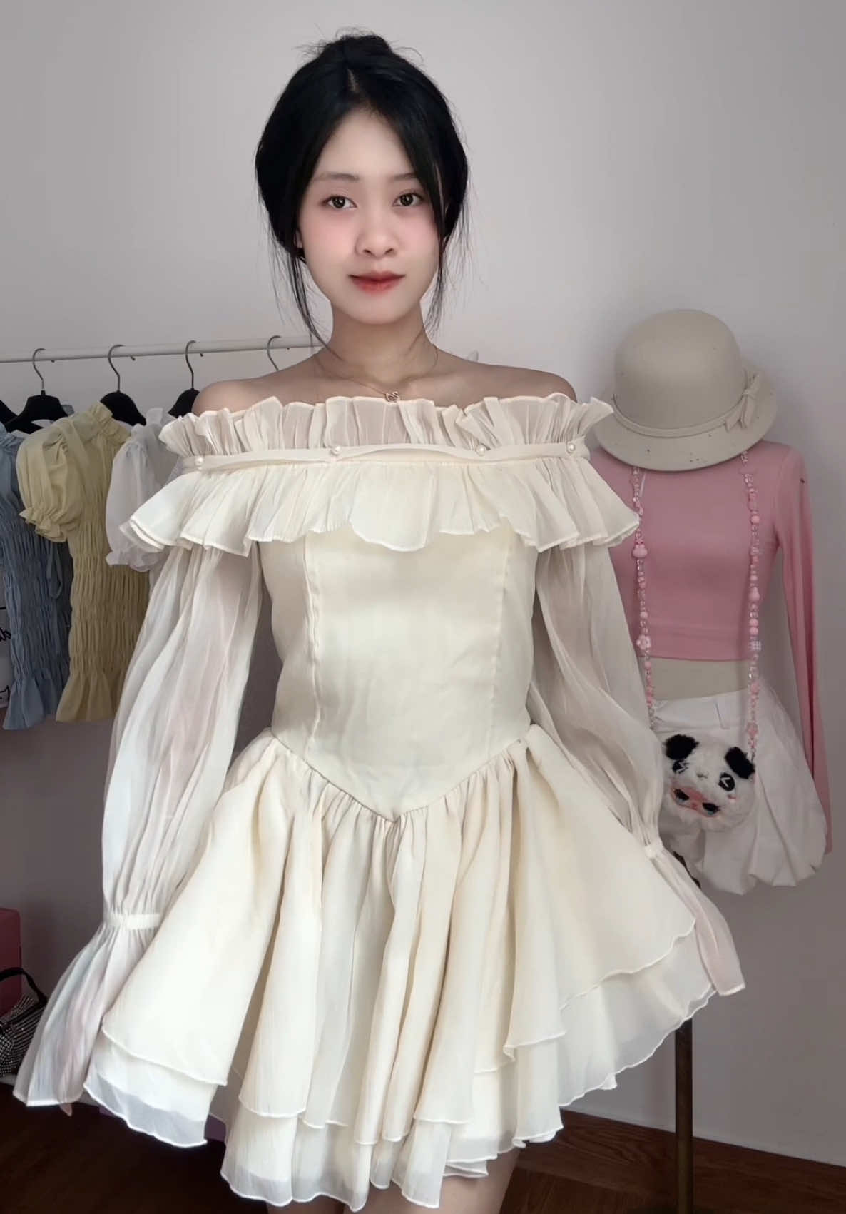 Váy xinh lắm nè😘#xuhuongtiktok #xuhuong #outfitideas #outfit 