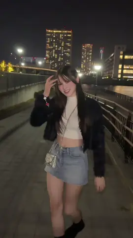 失恋した時は辛いけど運命だったらまたいつか戻れるし、時間が解決してくれるって思えば少し楽になる。うちが1番幸せにしてあげる自信あるもん、なんてね🙂‍↕️みんながんばろうね#おすすめ 