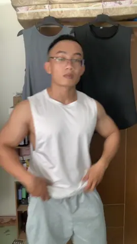 Lên 🫡🫡 #emphong80kgM65 #dothethaonam #quanaotapgym #aobaloditap #tanktopnam #aobalogiare #aobalotapgym #aobalotapgymdep #bigsizenamgiare #xuhuong #dotapgym #bigsizenam #aochekhuyetdiem 