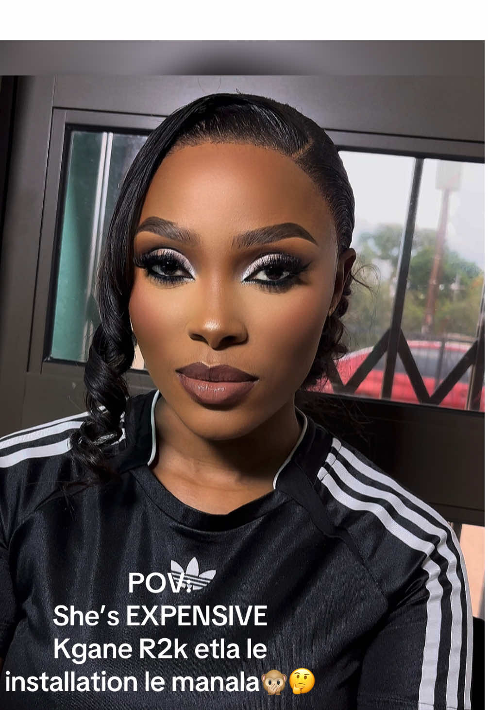 I invested a lot in this journey to not know my worth 🤔🤞🏻. I dont discount,nor discuss my price for any1. #polokwanemakeupartists #limpopotiktokers🥰🥰🥰🥰 #limpopomakeupartist #trnd #trndingvideo @shandesh PSR 