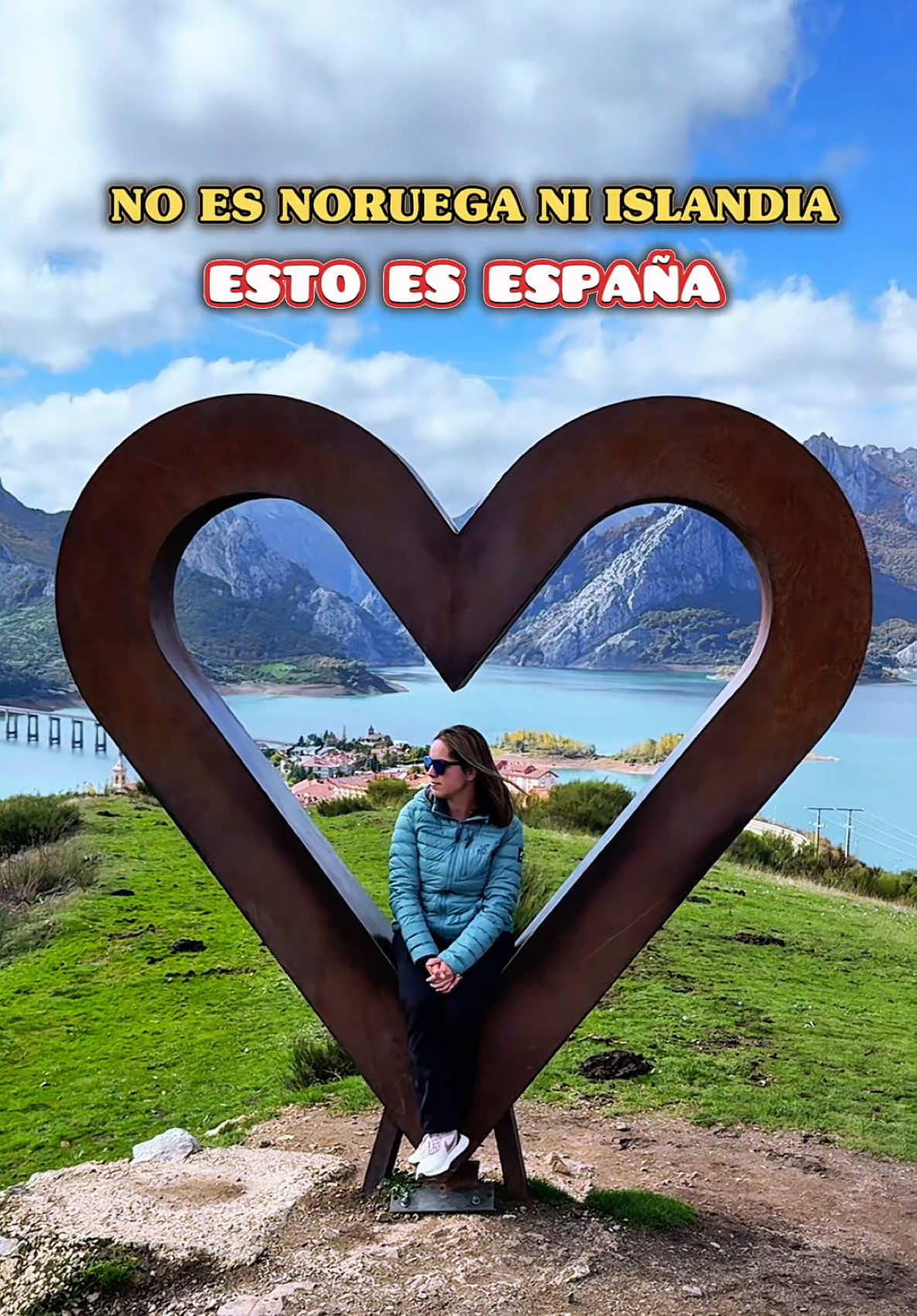 Guárdalo y visítalo.🔐 | 𝑴𝑰𝑵𝑰 𝑮𝑼𝑰́𝑨 𝑫𝑬 𝑹𝑰𝑨𝑵̃𝑶 | Sígueme para más planes 🌿 📍Considerados como los Fiordos Leoneses y no es de extrañar es una zona realmente espectacular. 📝Si vas a visitarla, toma nota de estos imprescindibles:  🔝 𝗟𝗢𝗖𝗔𝗟𝗜𝗭𝗔𝗖𝗜𝗢𝗡𝗘𝗦 𝗜𝗠𝗣𝗥𝗘𝗦𝗖𝗜𝗡𝗗𝗜𝗕𝗟𝗘𝗦: 📍Corazón de Riaño. 📍Columpio de Riaño + Mirador de las Hazas y Valcayo. 📍Banco más bonito de León + Ermita de Nuestra Señora del Rosario. 📍Museo Etnográfico de Riaño. 📍Hórreo típico leonés. 📍Área recreativa de Las Biescas. 🥾Pico Gilbo conocido como 