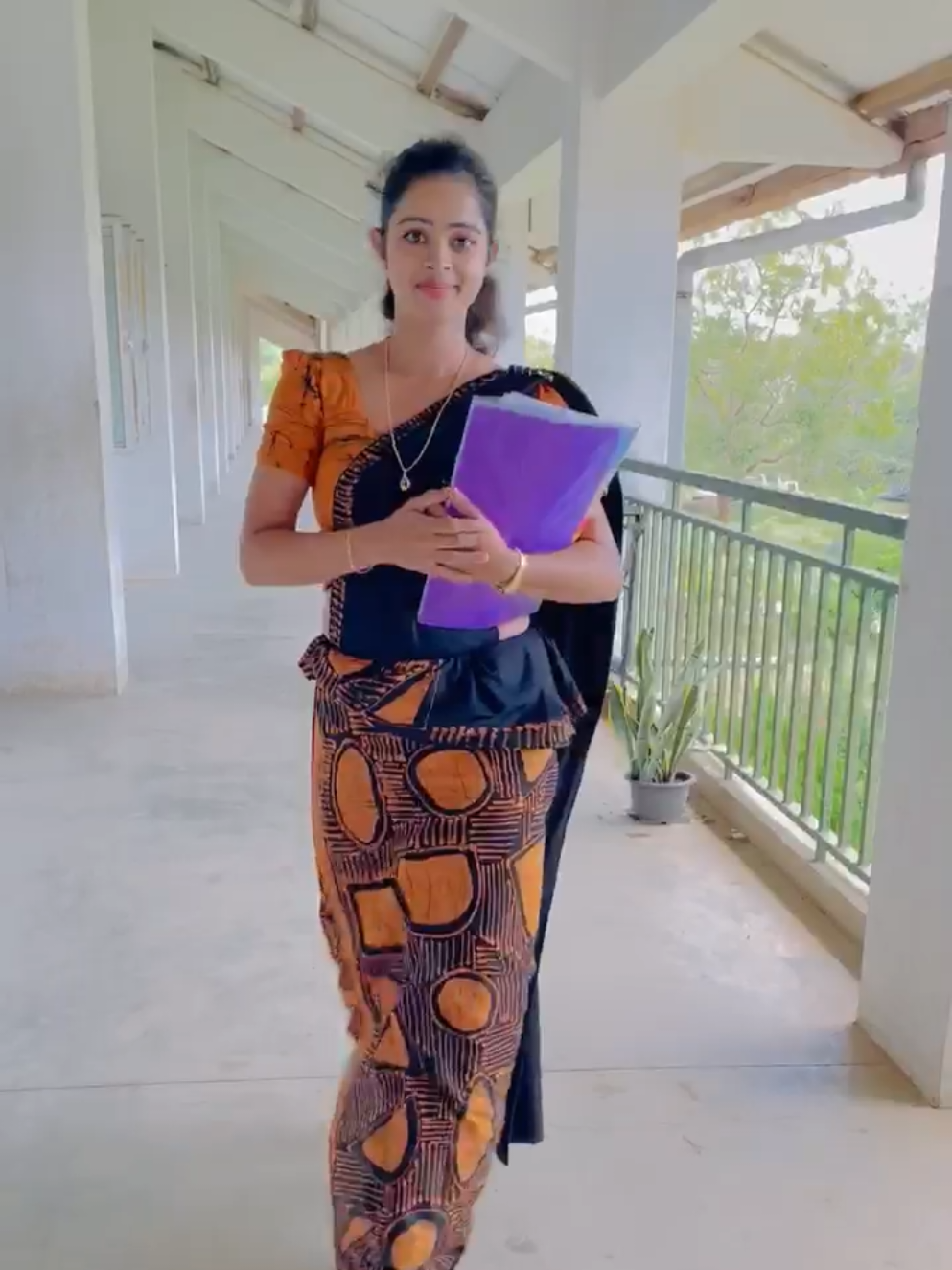 මල් කුමාරී 😌