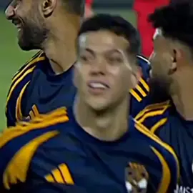 مظبوط اكتر من حياتي مستني تقيمك ❤ #fyp #foryou #viral #fyyyyyyyyyyyyyyyy #الزمالك #الاهلي #امام_عاشور #الدوري_المصري #افرقيا_يا_اهلي #الريتش_في_زمه_الله💔😣 #الزمالك_مدرسة_الفن_والهندسة #الاهلي_فوق_الجميع #هاشتاق 