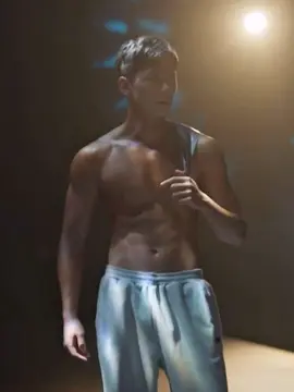 HE WORKED OUT A LOT TO ACHIEVE THIS BODY FORTHIS ROLE🧎‍♂️🧎‍♂️🧎‍♂️ HES GONNA BE THE DEATH OF ME AARGH — Pump Up The Healthy Love Ep1 !! #leejunyoung #이준영 #pumpupthehealthylove #weakheroclass2 #edits #bodybuilding #fypシ゚ 