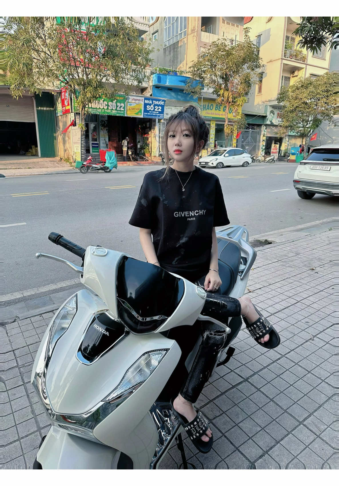 chenh venh ..