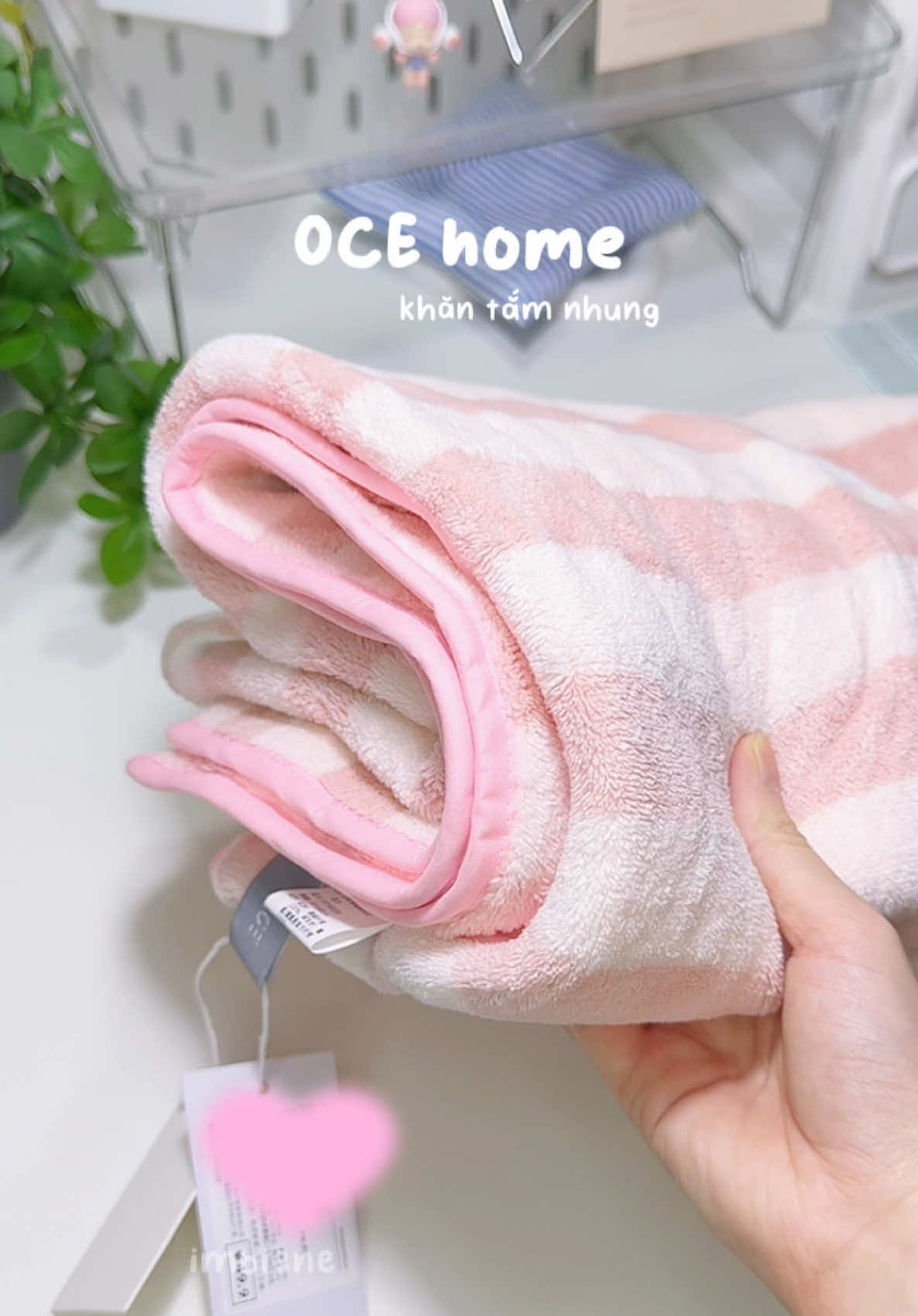 khăn tắm mềm mịn mà thấm hút siu tốt nha mấy bà 🍒💗 #khantam #khantamoce #khantamcaocap #khantamchobe #khantam #khantamcotton #khantamnguoilon #chamsoccothe #muataitiktokshop #imbiene 